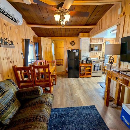 Yellowstone'S Treasure Cabins Гардинер Экстерьер фото
